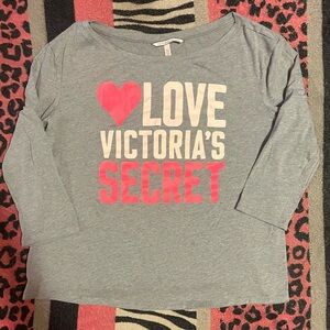 Vintage Victorias Secret graphic elbow sleeve shirt